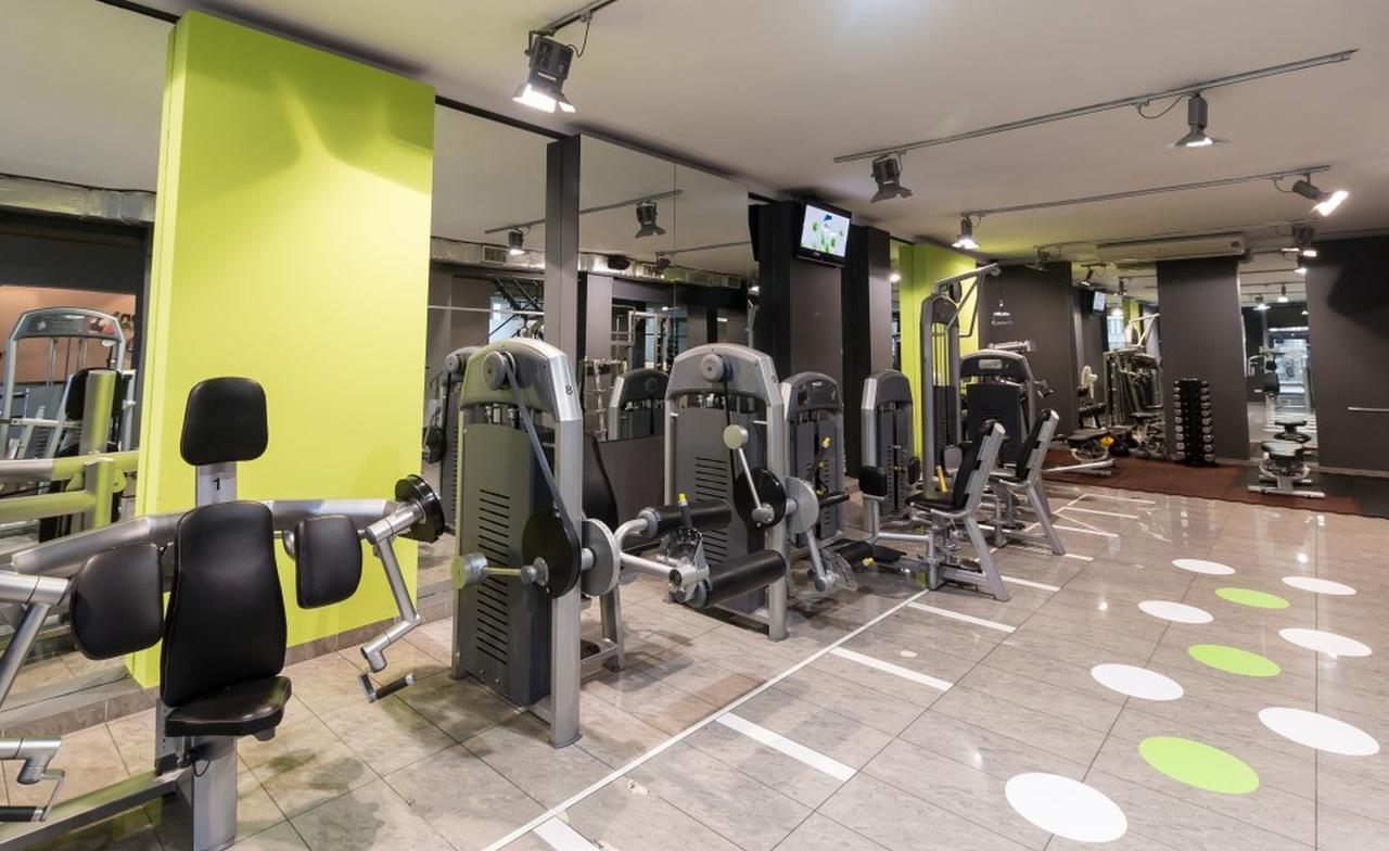 B&B Sport Rooms ワルシャワ エクステリア 写真